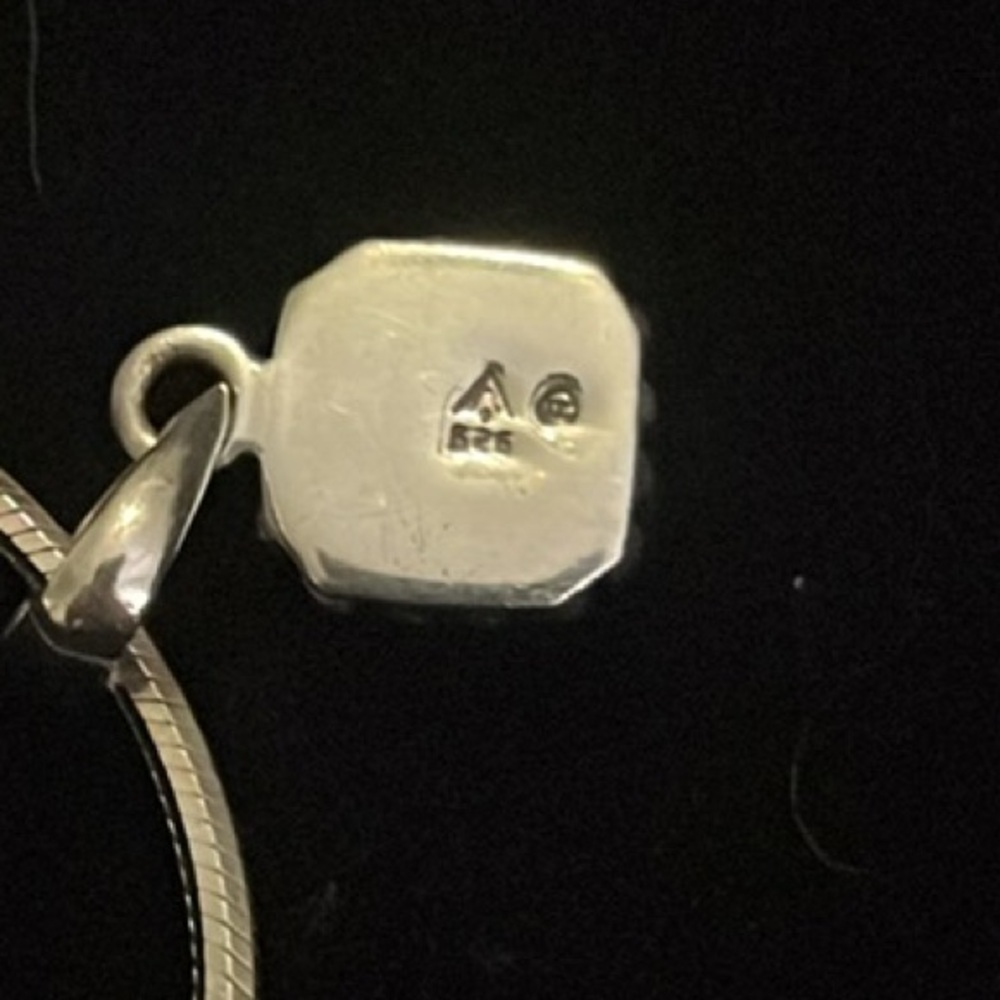 Silpada Square Pearl Pendant .925 silver. Stamped. Does Not include chain - Picture 7 of 8